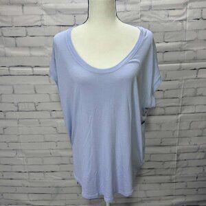 Athleta Light Purple Relaxed Fit Tee – Size L